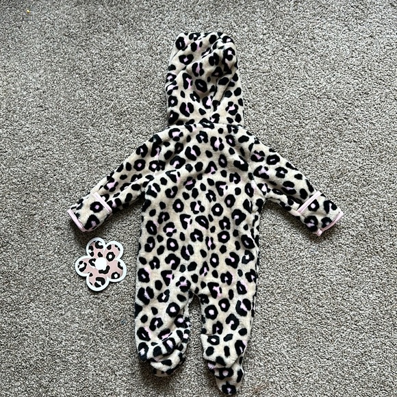 Baby girl hooded fleece jumpsuits - Picture 6 of 6